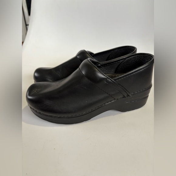 Dansko professional clog black leather size 35 platform slip on - Picture 4 of 9